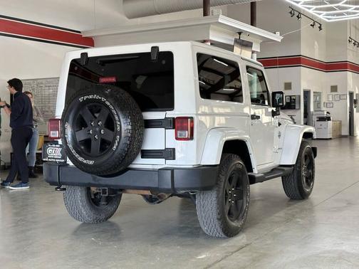 2012 Jeep Wrangler Sahara