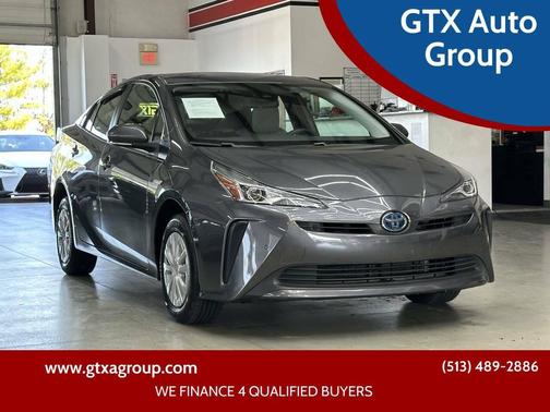 2022 Toyota Prius LE