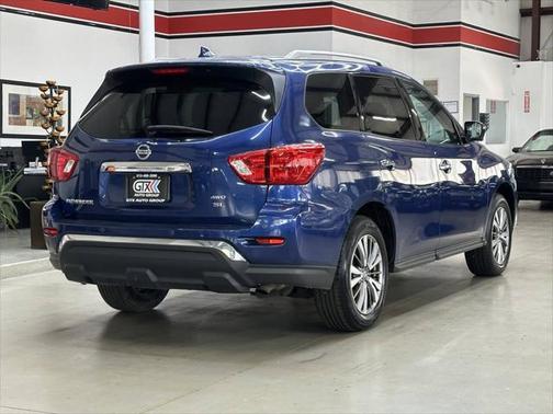 2020 Nissan Pathfinder SL 4WD