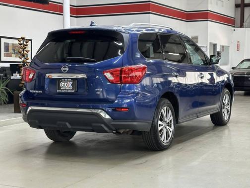 2020 Nissan Pathfinder SL 4WD