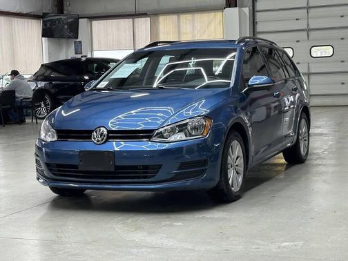 2017 Volkswagen Golf SportWagen TSI S