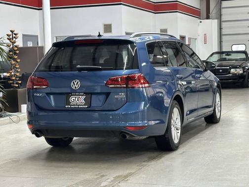 2017 Volkswagen Golf SportWagen TSI S