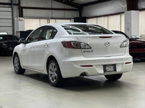2013 Mazda Mazda3 i SV