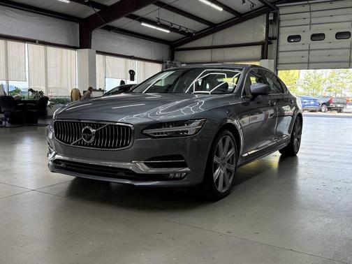 GREY 2020 Volvo S90 T6 Inscription