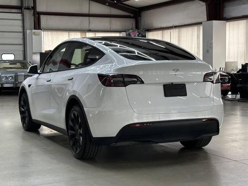 2020 Tesla Model Y Long Range Dual Motor All-Wheel Drive