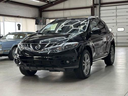 2011 Nissan Murano LE