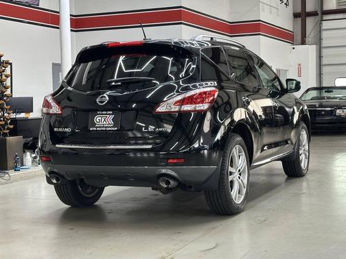 2011 Nissan Murano LE