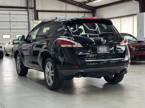 2011 Nissan Murano LE
