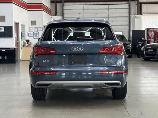 2018 Audi Q5 2.0T Premium Plus