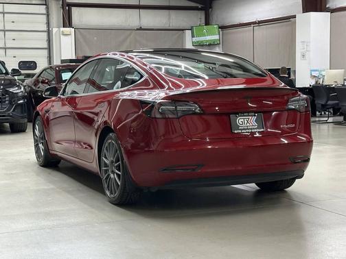 2018 Tesla Model 3 Performance