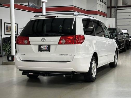 2008 Toyota Sienna LE