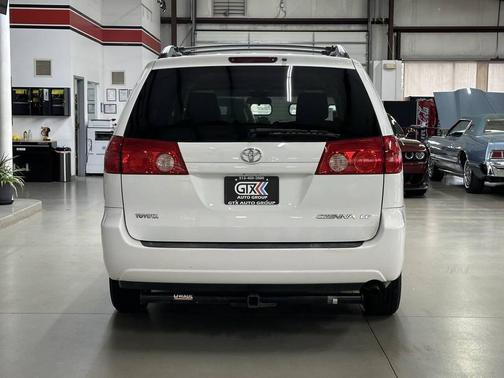 2008 Toyota Sienna LE
