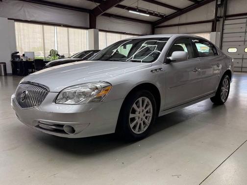Quicksilver Metallic 2011 Buick Lucerne CX
