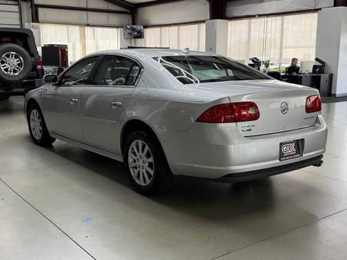 Quicksilver Metallic 2011 Buick Lucerne CX