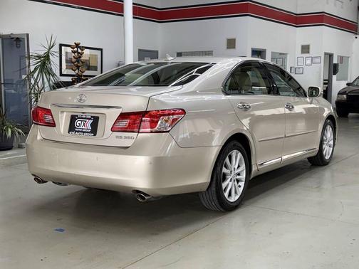 GOLD 2011 Lexus ES 350 Base