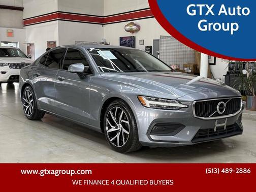 GRAY 2020 Volvo S60 T6 Momentum