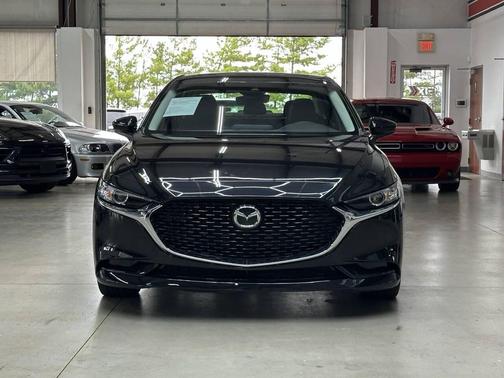 2023 Mazda Mazda3 FWD w/Preferred Package
