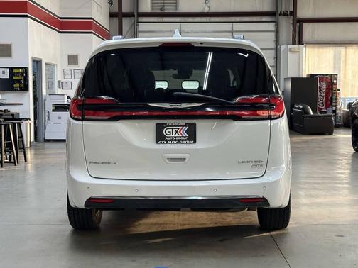 2022 Chrysler Pacifica Limited