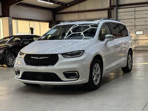 2022 Chrysler Pacifica Limited