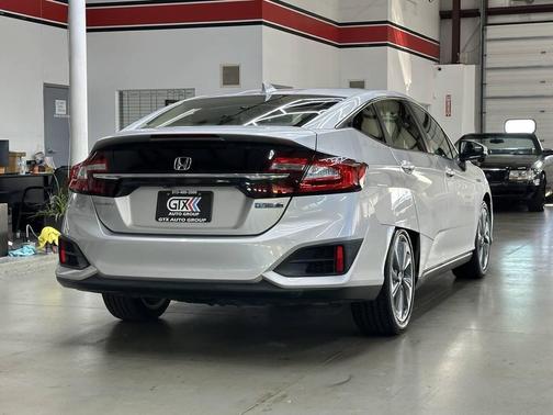 2018 Honda Clarity Plug-In Hybrid Base