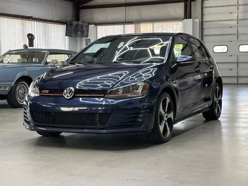 2015 Volkswagen Golf GTI 2.0T Autobahn w/Performance Package 4-Door