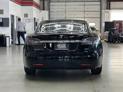 2017 Tesla Model S