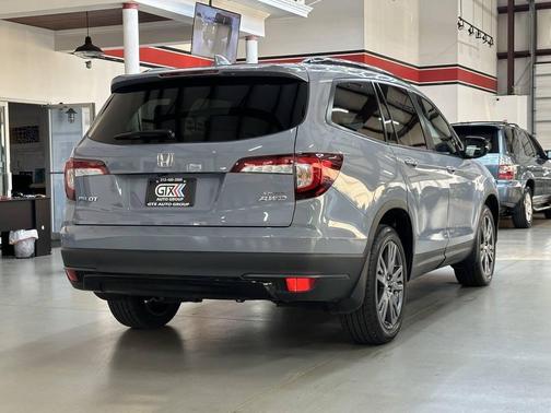 2022 Honda Pilot AWD Sport