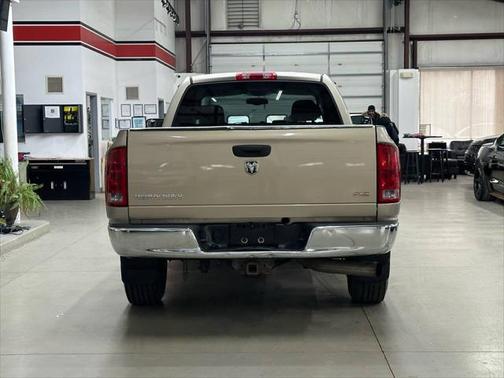 2005 Dodge Ram 2500 SLT Quad Cab