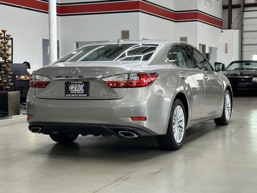 2016 Lexus ES 350 Base