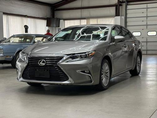 2016 Lexus ES 350 Base