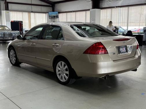 GOLD 2007 Honda Accord EX-L