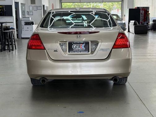 GOLD 2007 Honda Accord EX-L