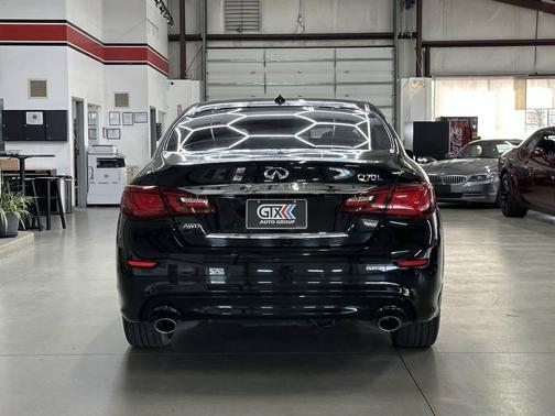 2016 INFINITI Q70L 3.7X