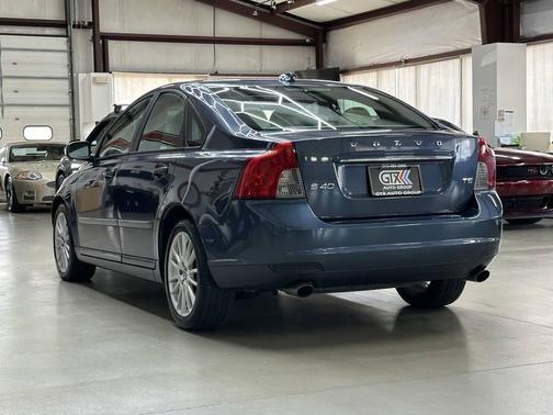 2011 Volvo S40 T5