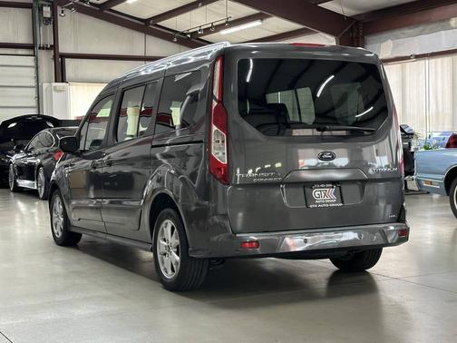 2016 Ford Transit Connect Titanium w/Rear Liftgate