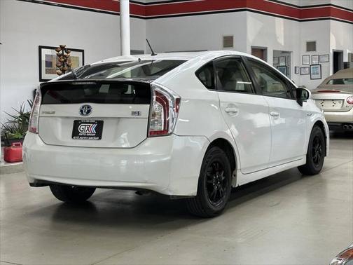 2014 Toyota Prius Two