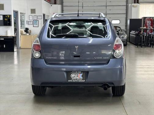 2009 Pontiac Vibe Base