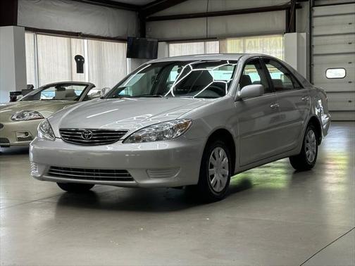 2006 Toyota Camry LE