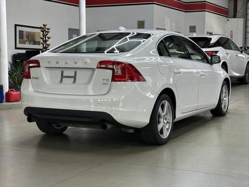 2013 Volvo S60 T5