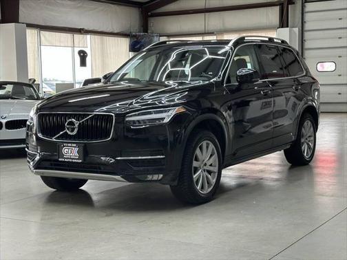 2018 Volvo XC90 T5 Momentum