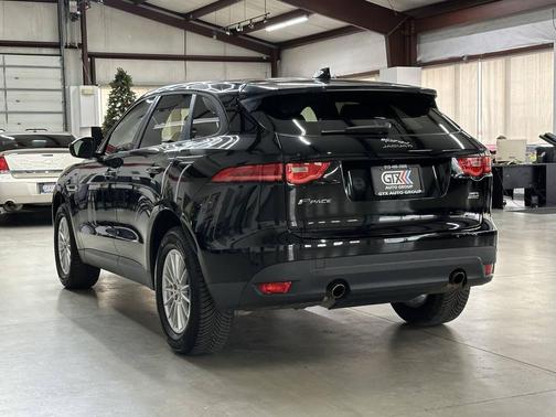 2018 Jaguar F-PACE 25t