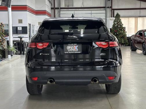 2018 Jaguar F-PACE 25t