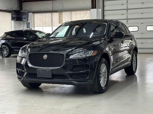 2018 Jaguar F-PACE 25t