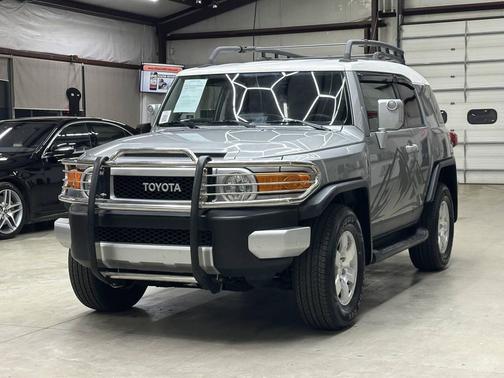 2010 Toyota FJ Cruiser Base