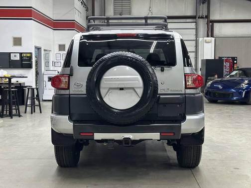 2010 Toyota FJ Cruiser Base