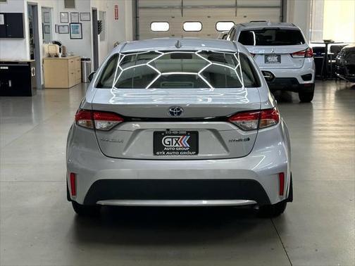 2020 Toyota Corolla Hybrid SE