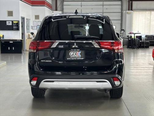 2020 Mitsubishi Outlander ES