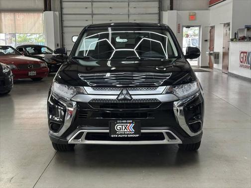 2020 Mitsubishi Outlander ES