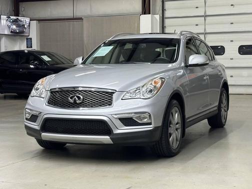 2016 INFINITI QX50 Base