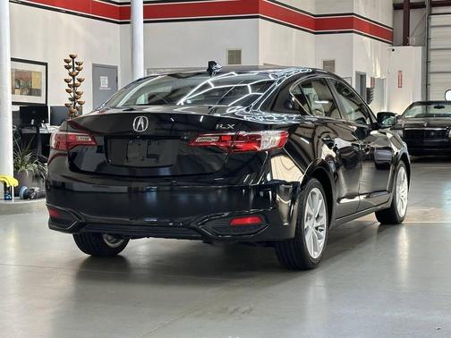 2018 Acura ILX AcuraWatch Plus Package